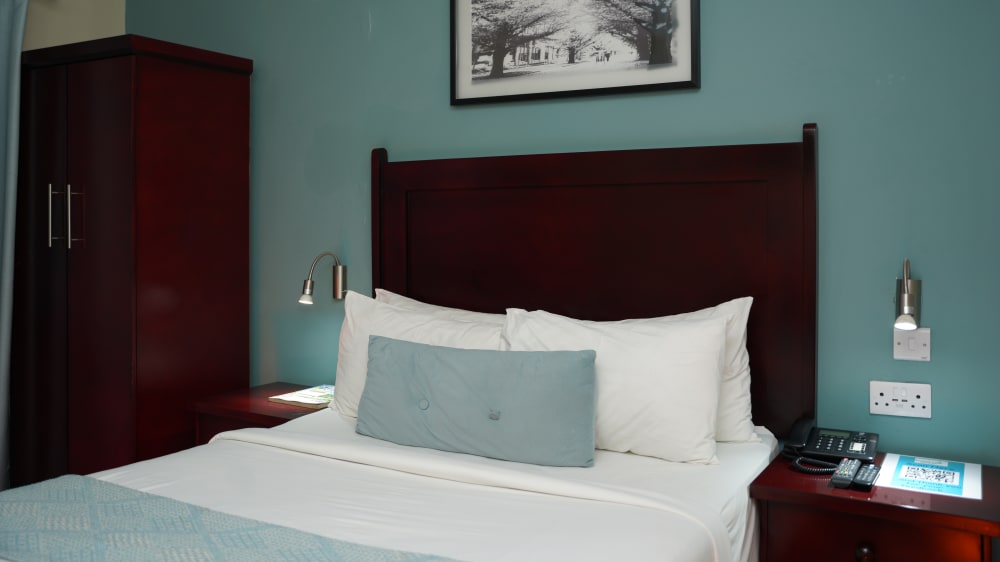 family-room-gaborone-02.jpg