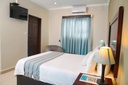 executive-room-sebina-05.jpg