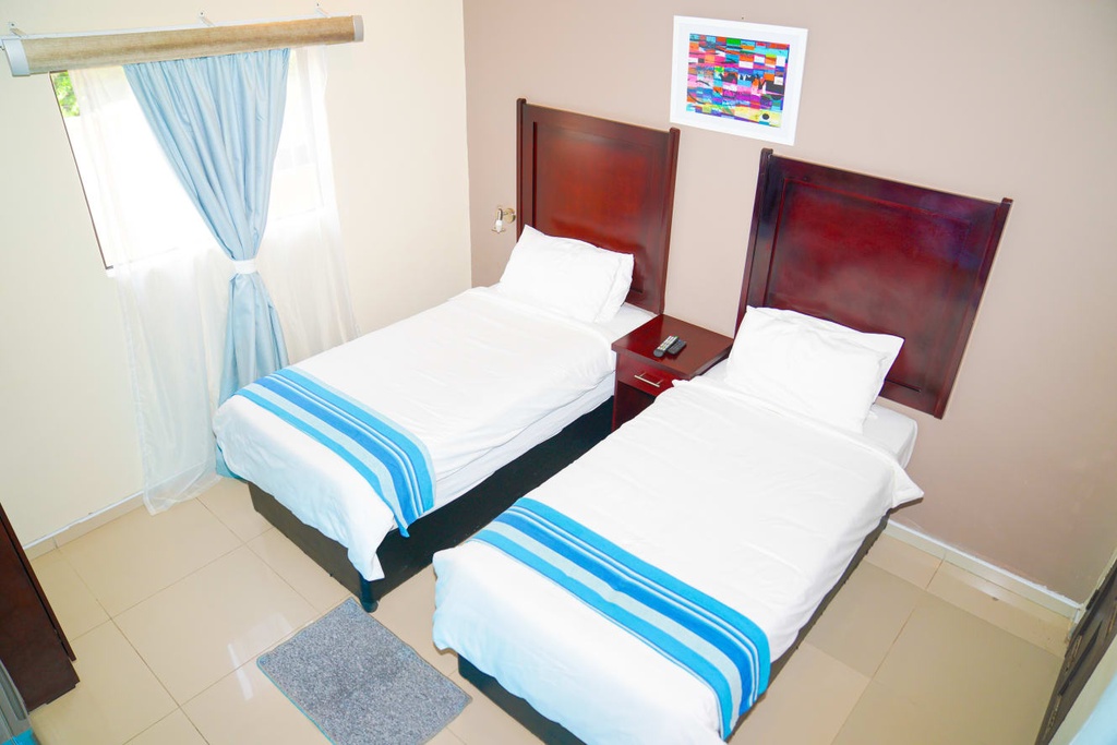 Twin Bed (Sebina) (11)